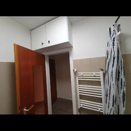 Zentral Neudorf 3 *